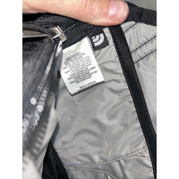 The North Face Roo Fanny Bag Black White Waist Bag Hiking Outdoor Gorpcore Y2K - Picture 5 of 6